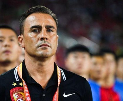 杏彩体育平台- 美因茨主帅变阵三中卫，防守漏洞仍难填补  