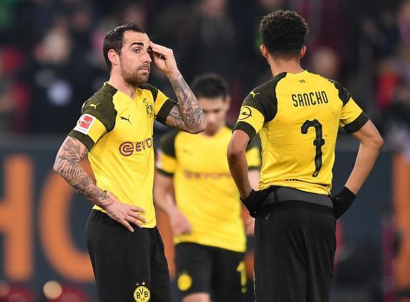  波鸿终场前绝杀逃离降级区边缘  